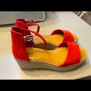 Brand new  wedges size 8 - coral